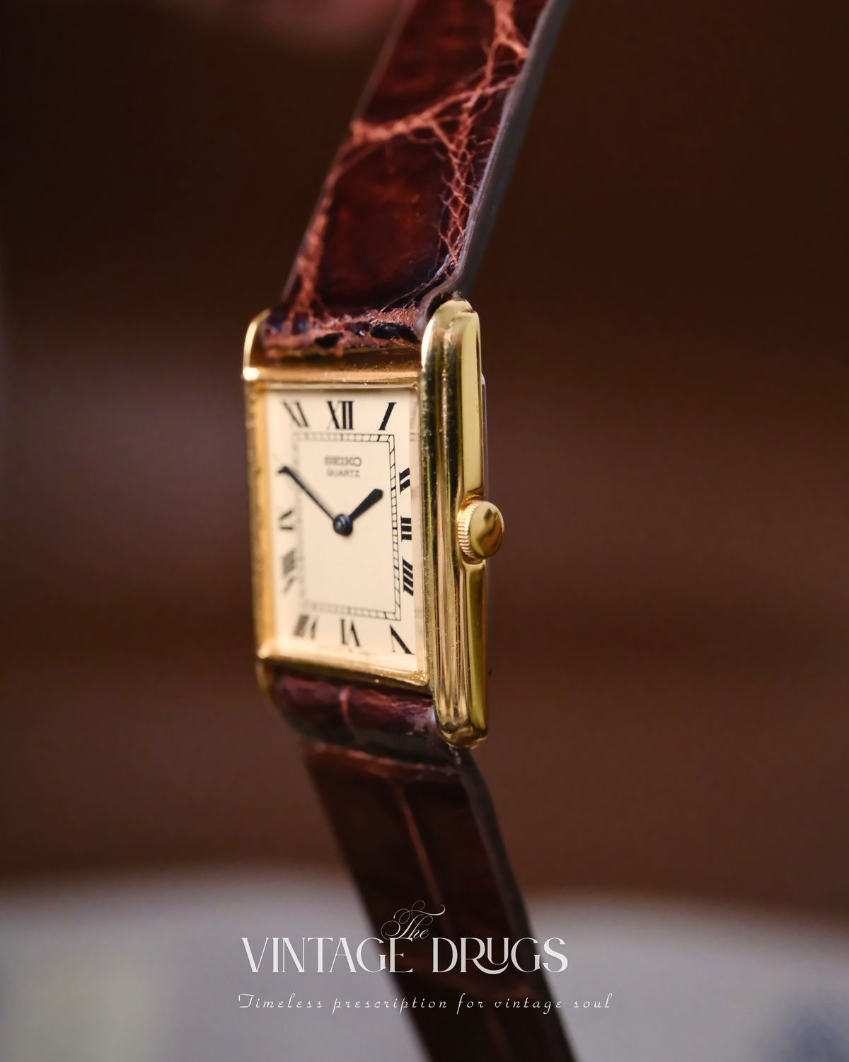 Seiko Vintage Gold-Plated Tank Watch 1980s - Must de Homage Ref. 1400-6820