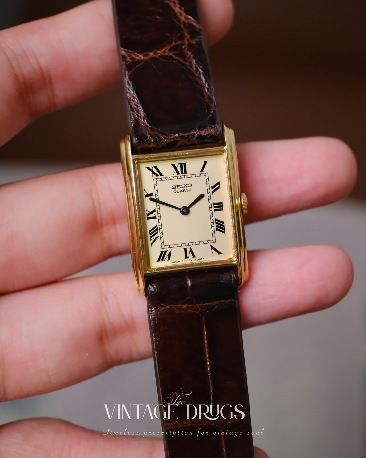 Seiko Vintage Gold-Plated Tank Watch 1980s - Must de Homage Ref. 1400-6820