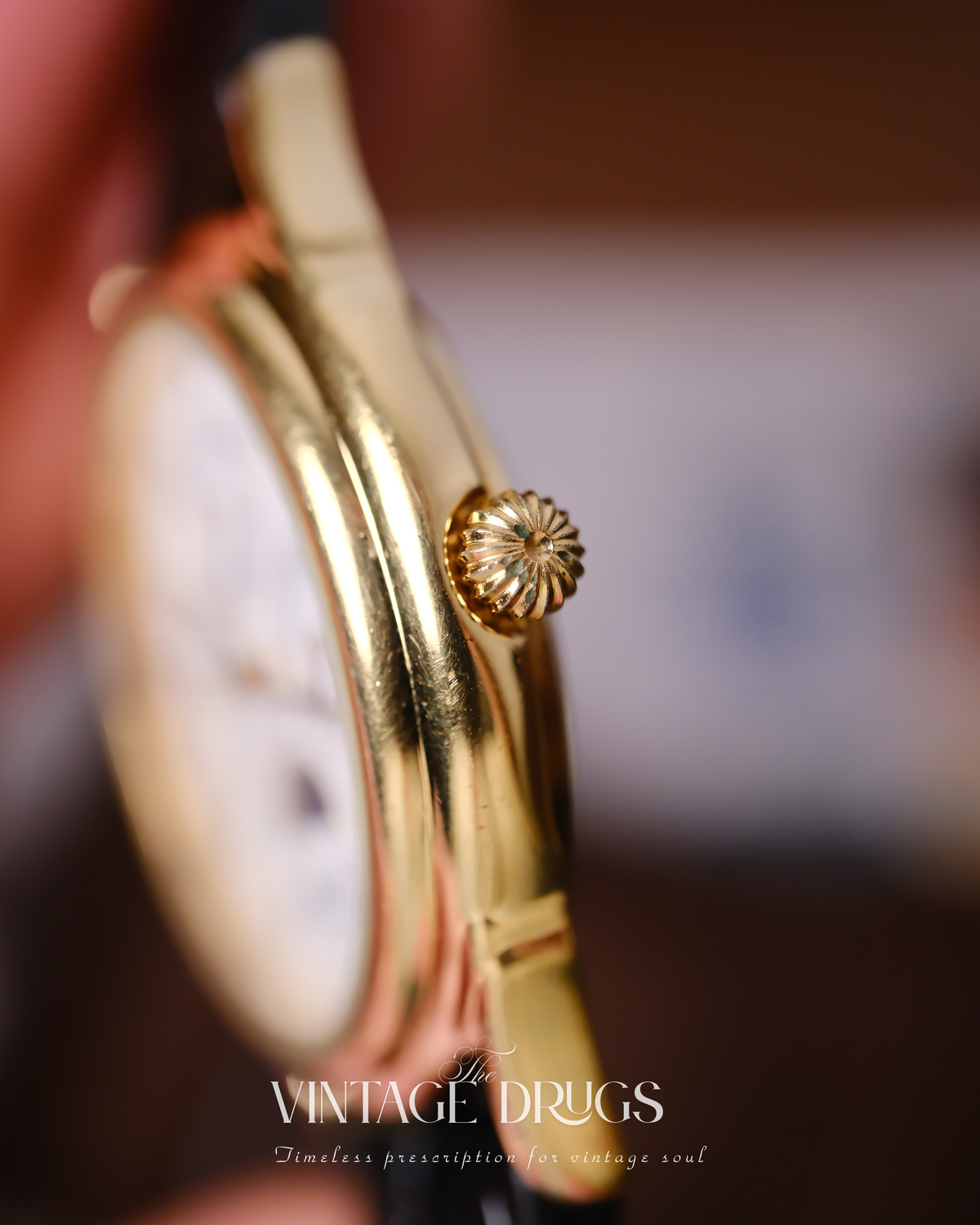 Alba by Seiko Vintage Moonphase 1980s Ref. V33F-6040