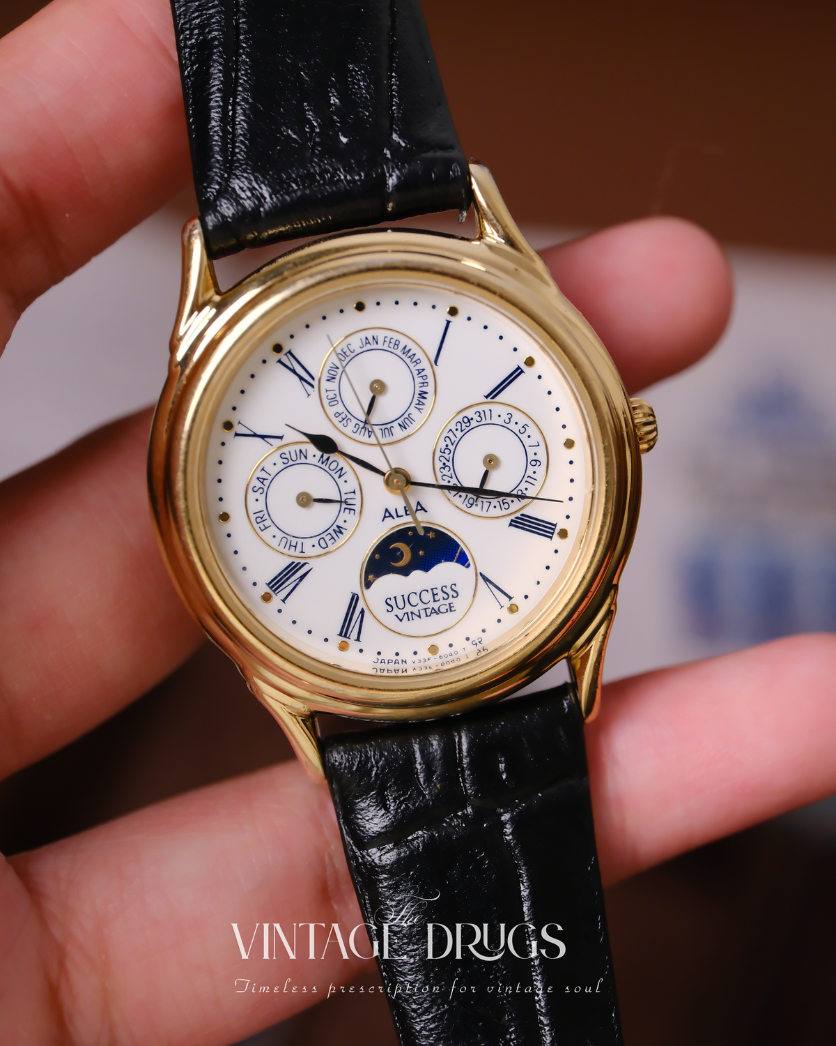 Alba by Seiko Vintage Moonphase 1980s Ref. V33F-6040