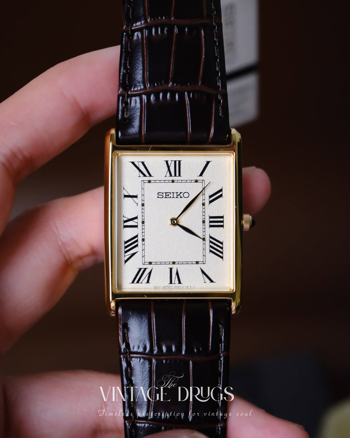 Seiko Nano White & Gold – Compact Vintage Watch