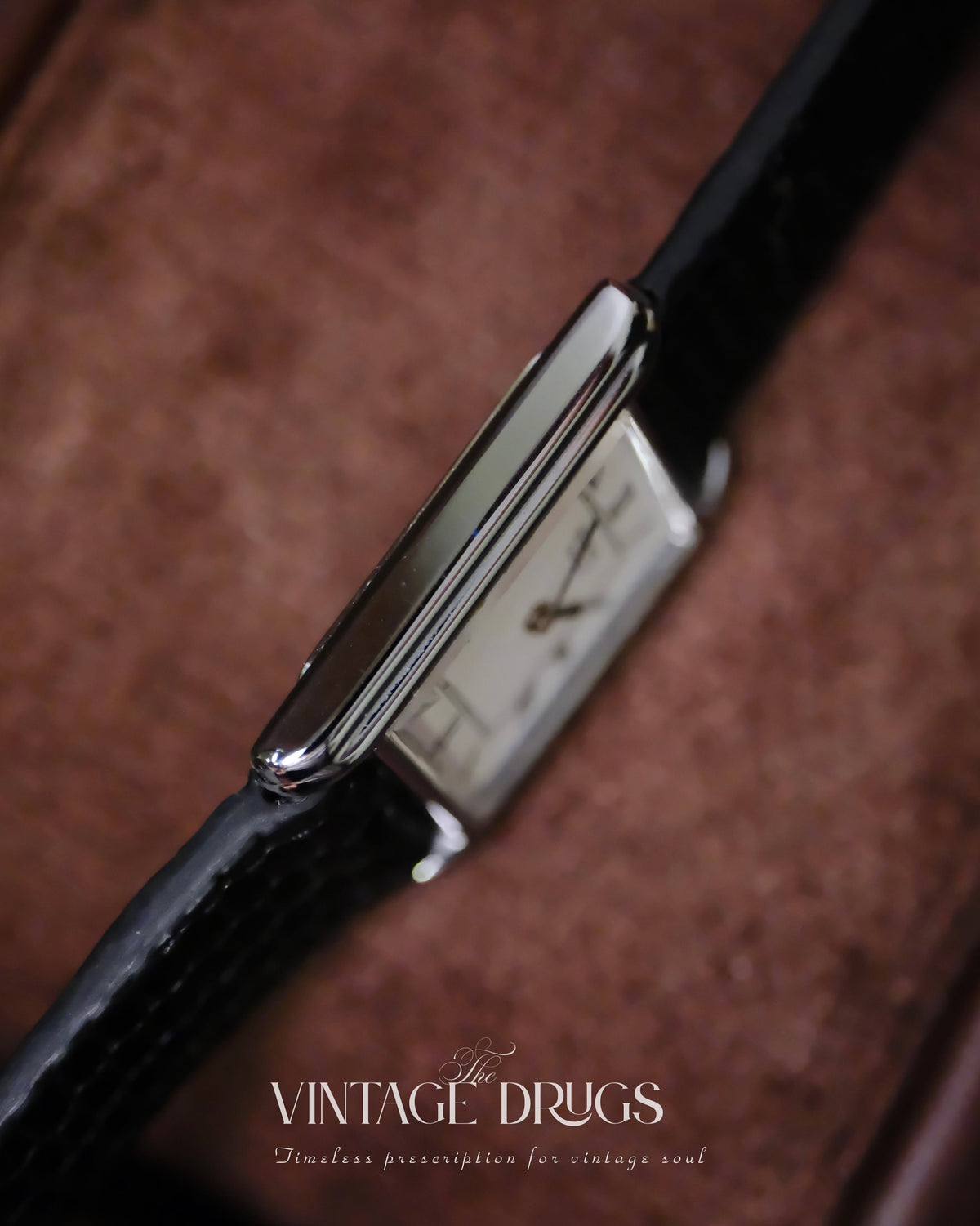 1980s SEIKO MINI VINTAGE TANK WATCH - SUPER RARE