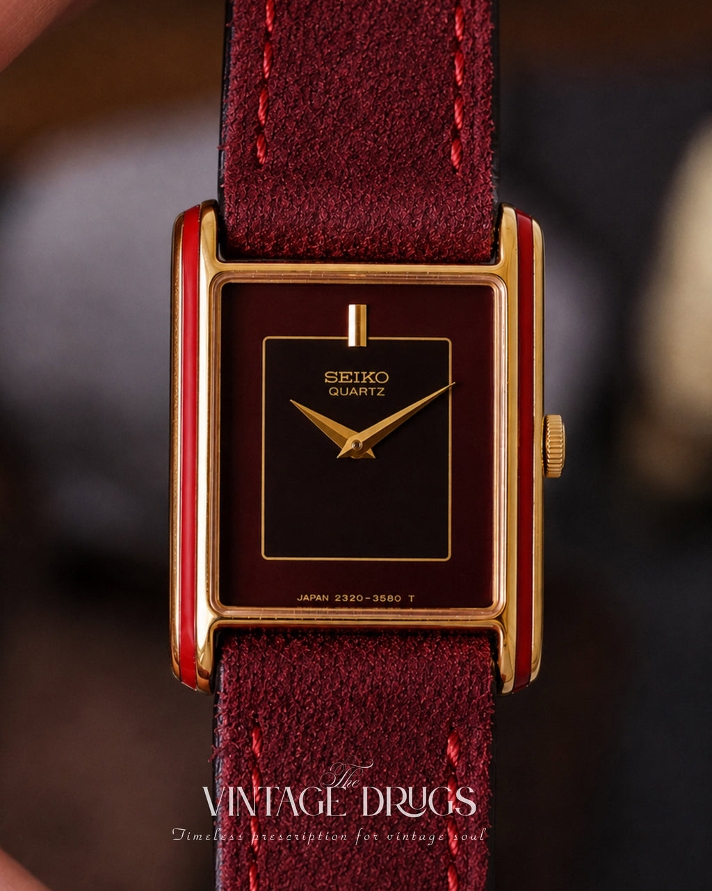 1980S SEIKO BURGUNDY VINTAGE TANK WATCH